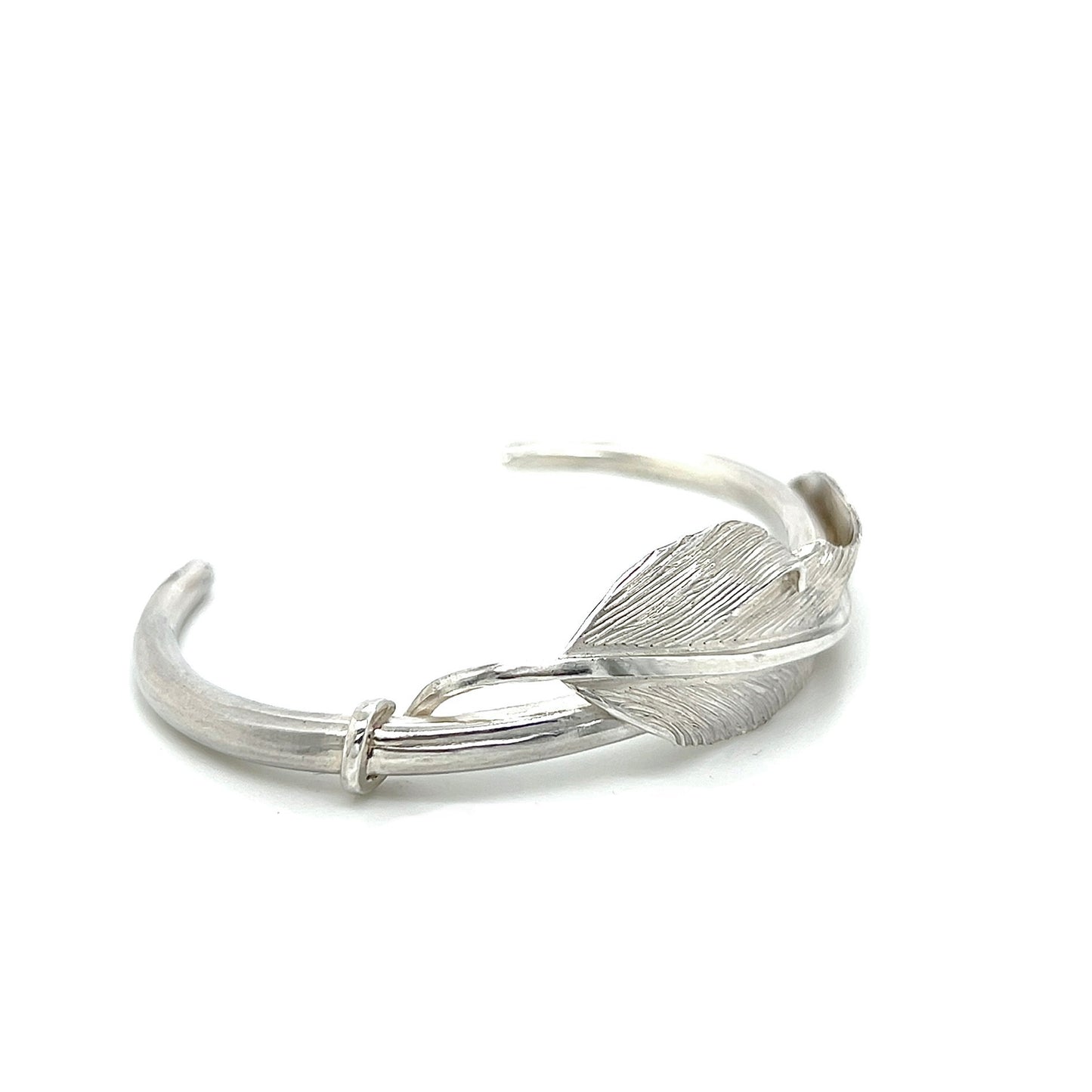 Jack Hsu Studio Made-to-Order Collection Repousse Feather Cuff