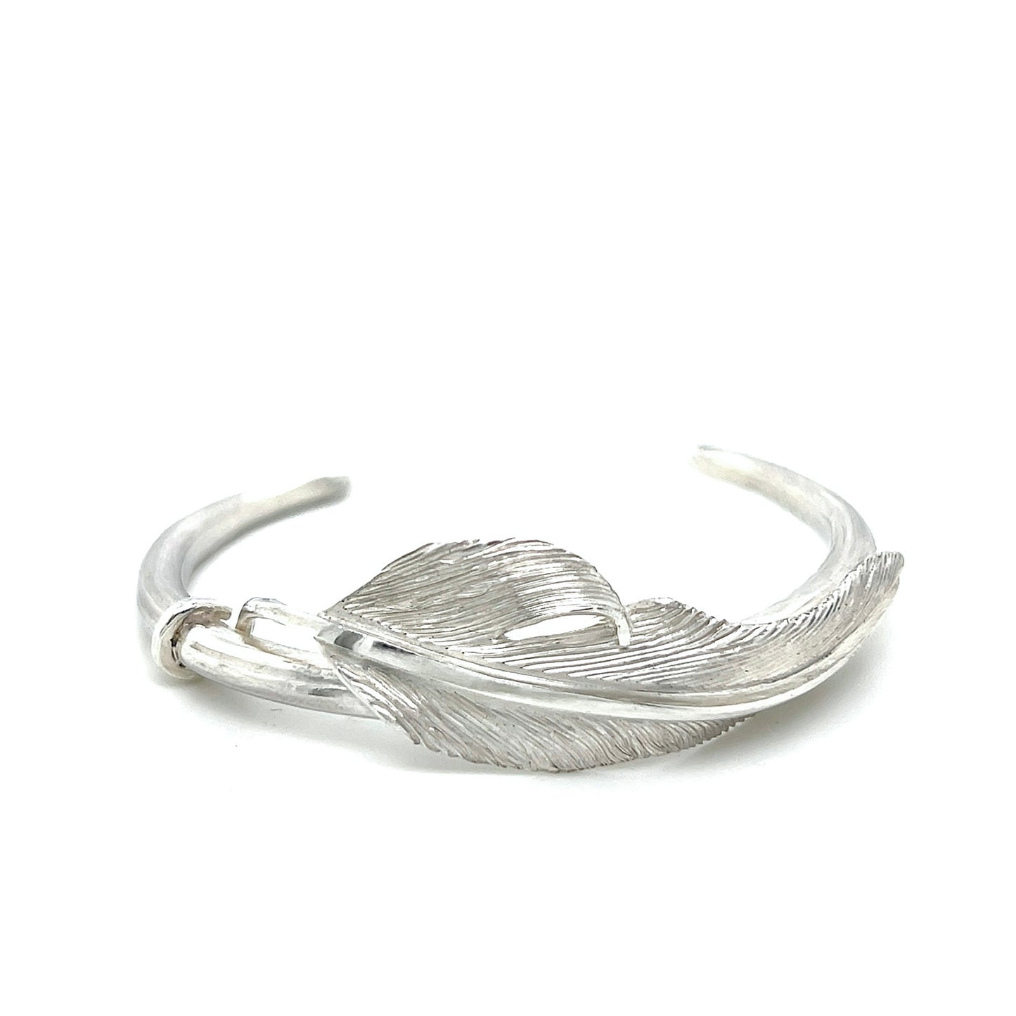 Jack Hsu Studio Made-to-Order Collection Repousse Feather Cuff