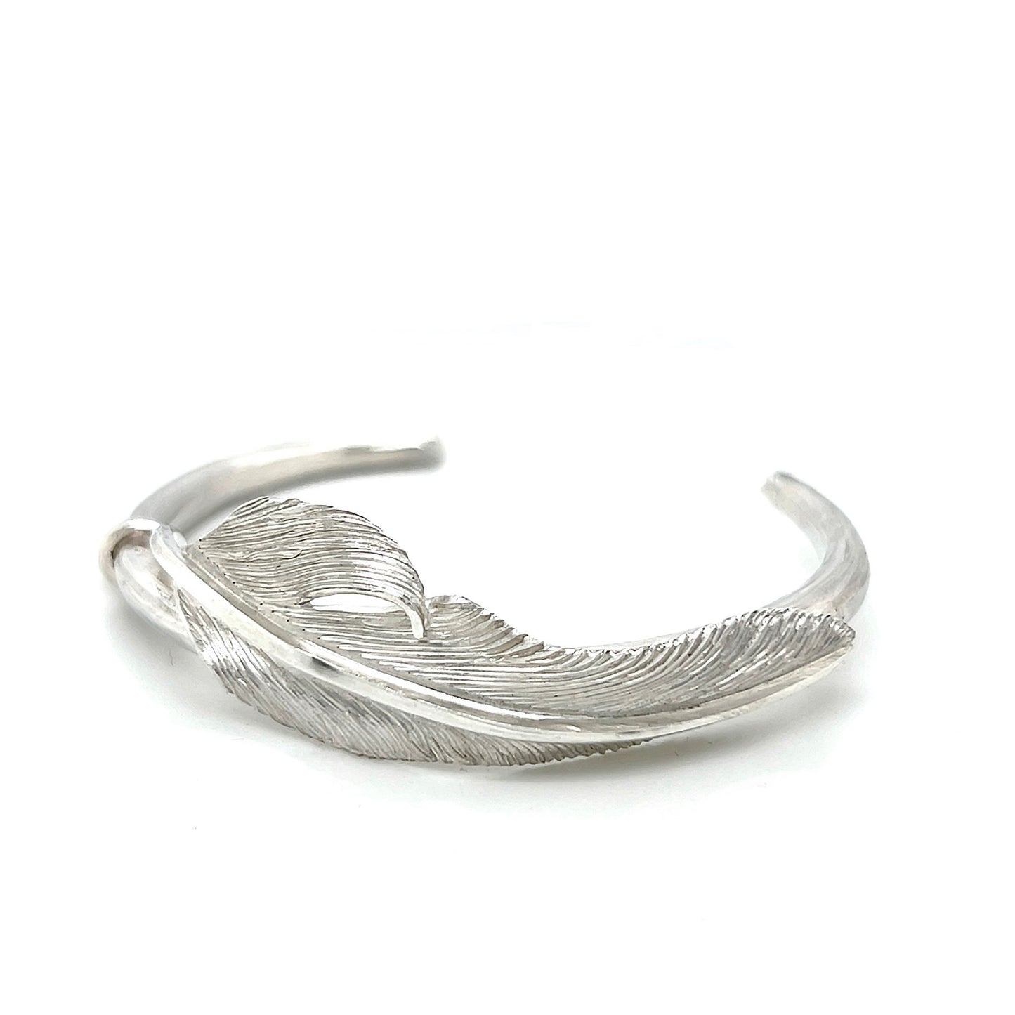 Jack Hsu Studio Made-to-Order Collection Repousse Feather Cuff