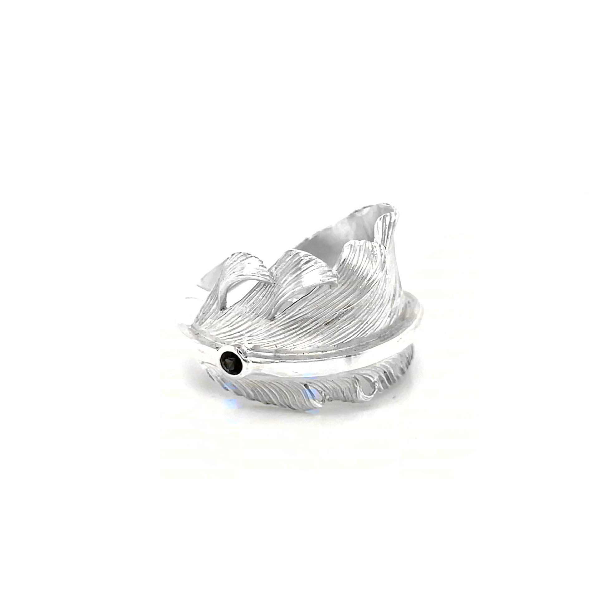 Jack Hsu Studio Made-to-Order Collection Repousse Feather Ring set with natural blue sapphire